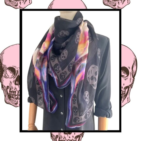Alexander McQueen Accessories - Alexander McQueen Signature Silk Skull Scarf NWT